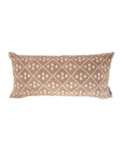 Load image into Gallery viewer, Warwick Diamond Pillow Cover
